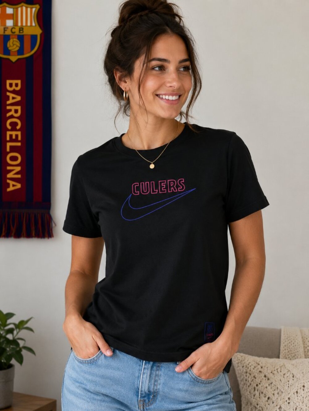 Nike FC Barcelona Culers Graphic T-Shirt Women's Medium Black NWT Soccer Footbal